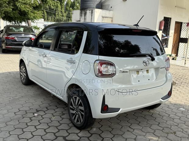 Toyota Passo 1.0 FWD 2019 Off white