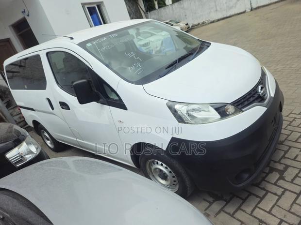 Nissan NV200 2018 White