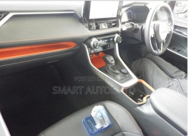 Toyota RAV4 Adventure AWD 2023 Green