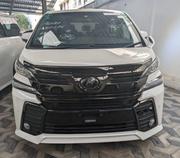 Toyota Vellfire 2018 White for sale