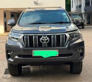 Toyota Land Cruiser Prado 2.7 i 2012 Gray for sale