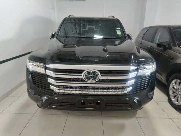 New Toyota Land Cruiser Prado 2024 Black