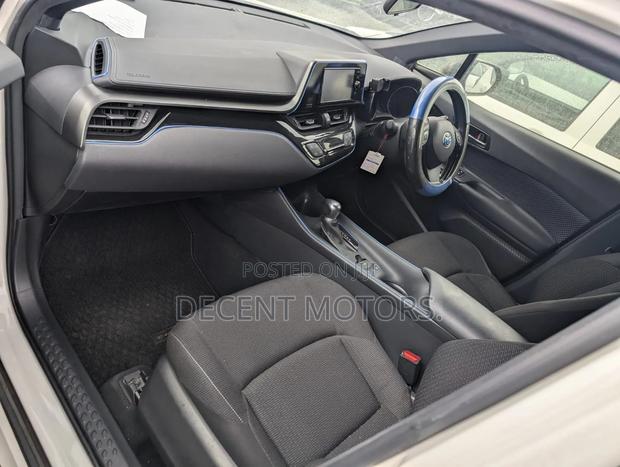 Toyota C-HR 2018 White