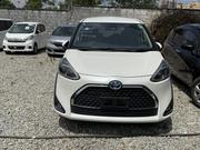 Toyota Sienta 1.5 Hybrid FWD (6-seater) 2019 White for sale