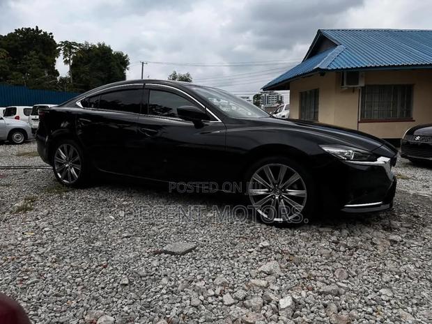 Mazda Atenza 2018 Black