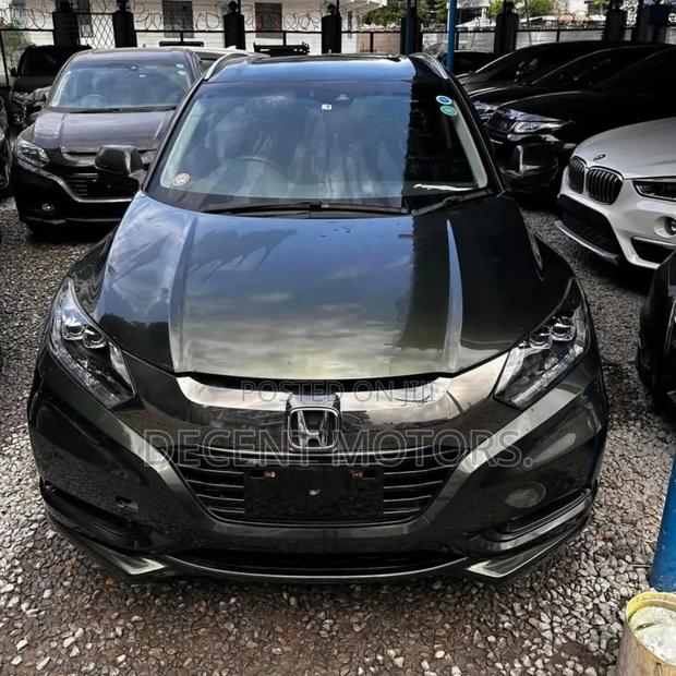 Honda Vezel 1.5 Hybrid 4WD 2018 Green
