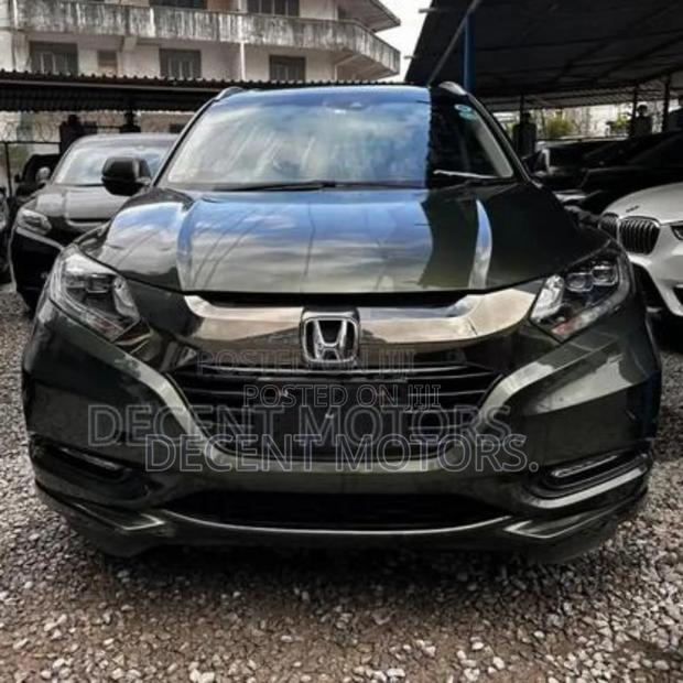 Honda Vezel 1.5 Hybrid 4WD 2018 Green