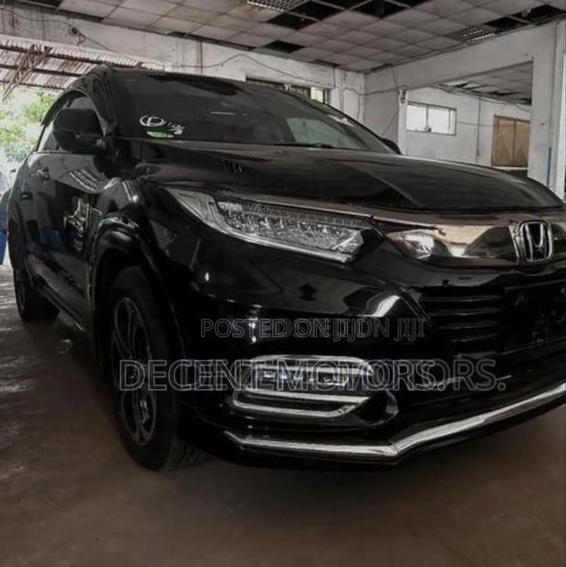 Honda Vezel 1.5 Hybrid 2WD 2018 Black