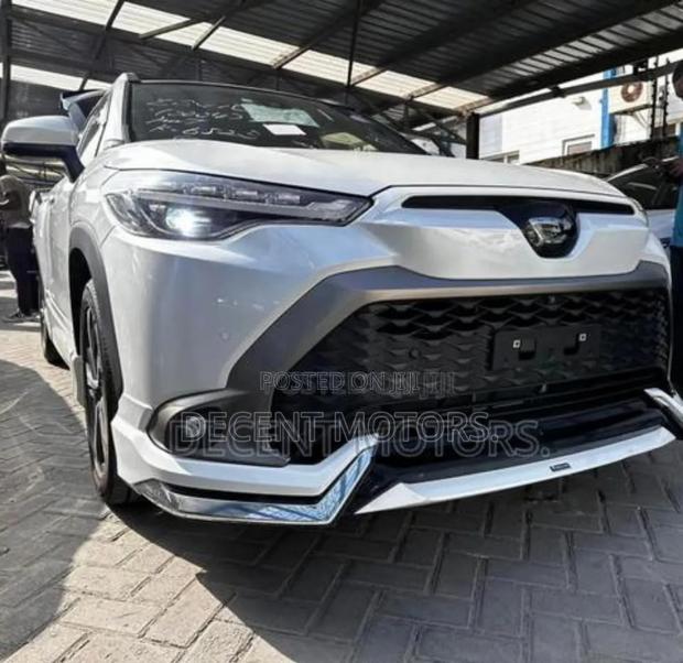 Toyota Corolla Cross 1.8 Petrol FWD 2021 White