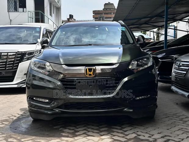 Honda Vezel 1.5 Hybrid 2WD 2018 Green