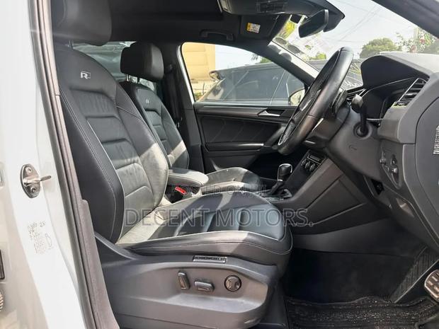 Volkswagen Tiguan 2019 White