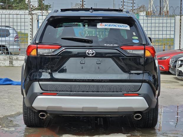 Toyota RAV4 Adventure 2019 Black