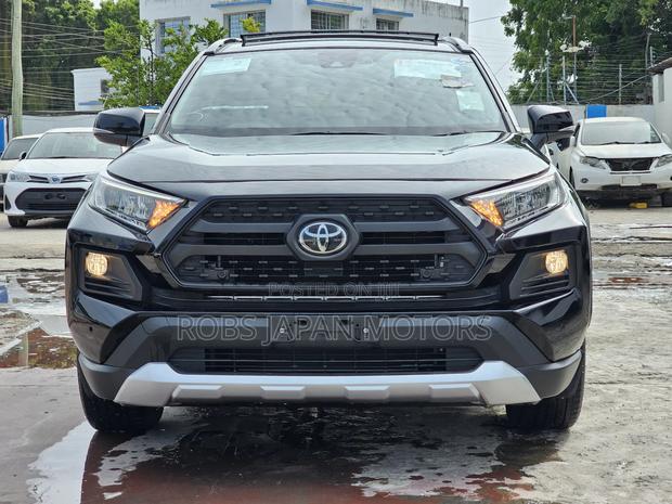 Toyota RAV4 Adventure 2019 Black