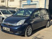 Toyota ISIS 2014 Blue for sale