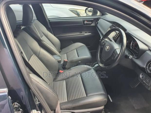 Toyota Corolla Fielder 1.5 Petrol FWD 2018 Black