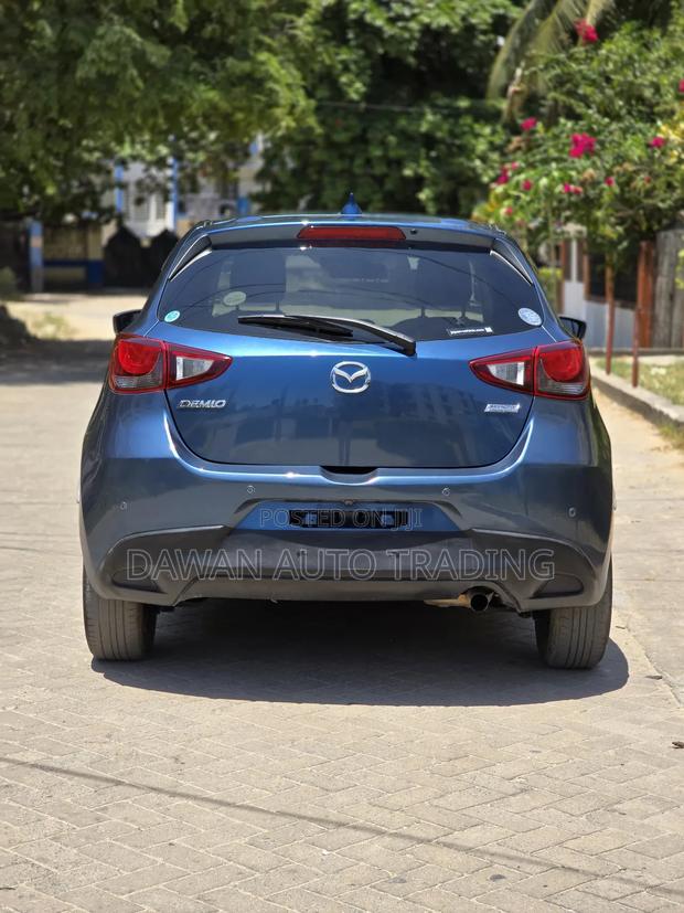 Mazda Demio 2019 Blue