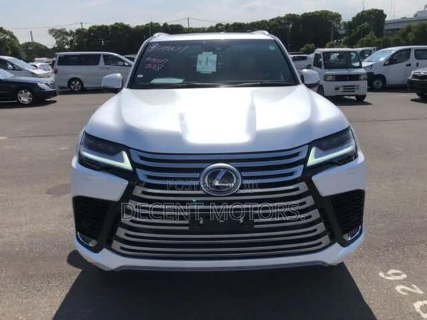 Lexus LX 2023 White
