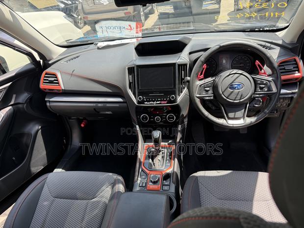 Subaru Forester Premium AWD 2019 Black