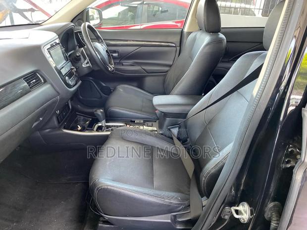 Mitsubishi Outlander 2018 Black