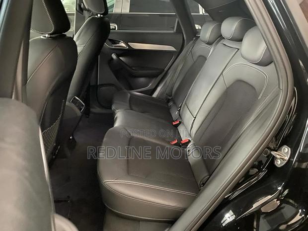 Audi Q3 2018 Black