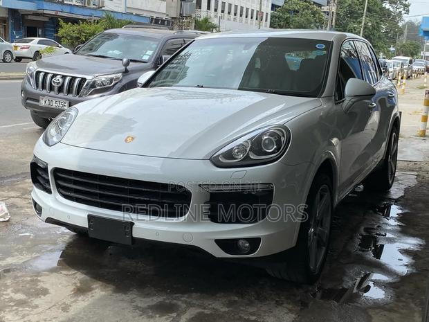 Porsche Cayenne 2017 Pearl