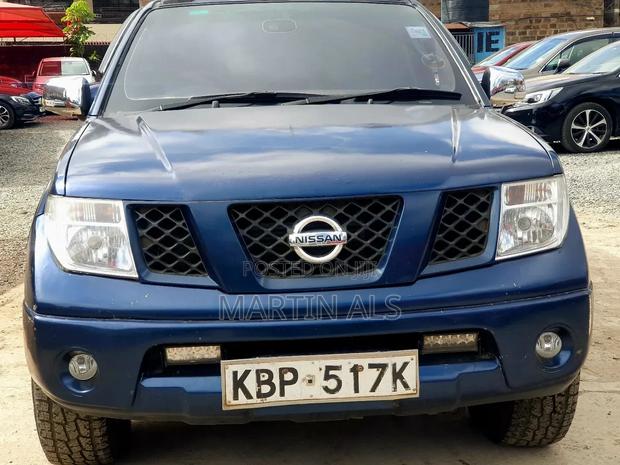 Nissan Navara 2.5 dCi 2011 Blue