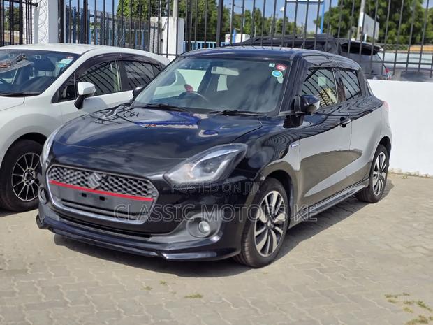 Suzuki Swift 2018 Black