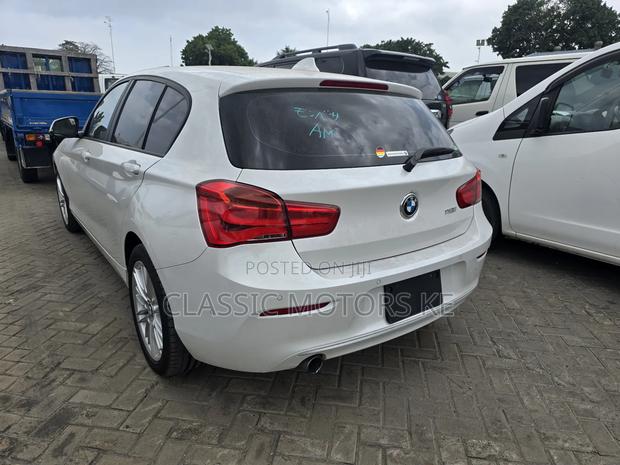 BMW 118i 2018 White