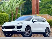 Porsche Cayenne Platinum Edition AWD 2018 White for sale