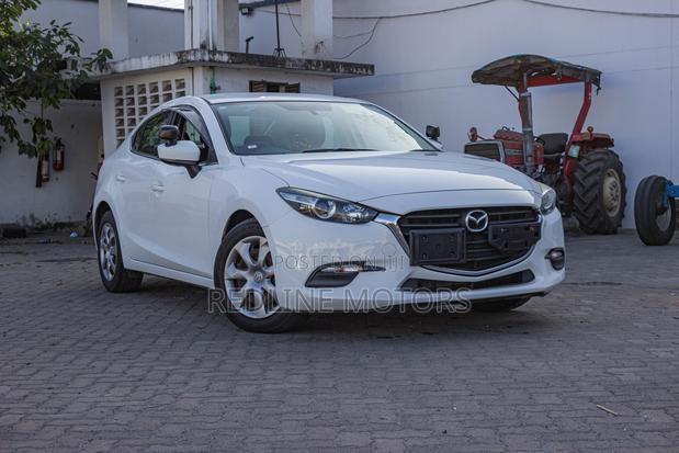Mazda Axela 2017 Off white