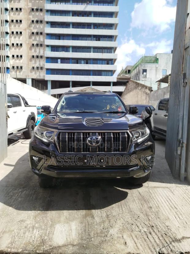 Toyota Land Cruiser Prado 2.8 2020 Black