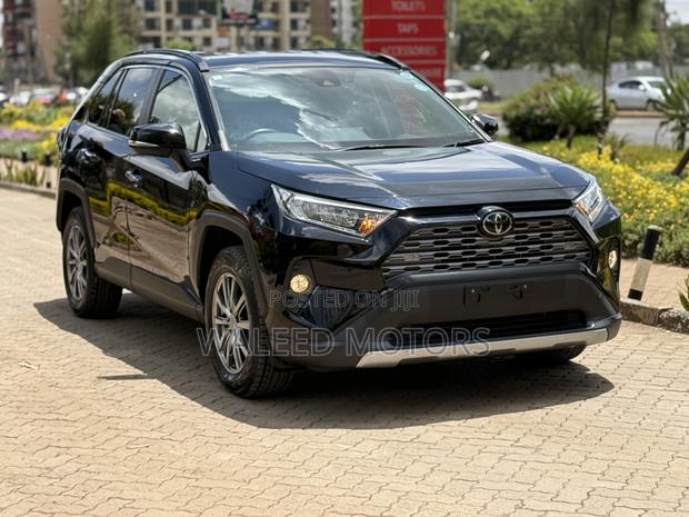 Toyota RAV4 Adventure 2019 Black