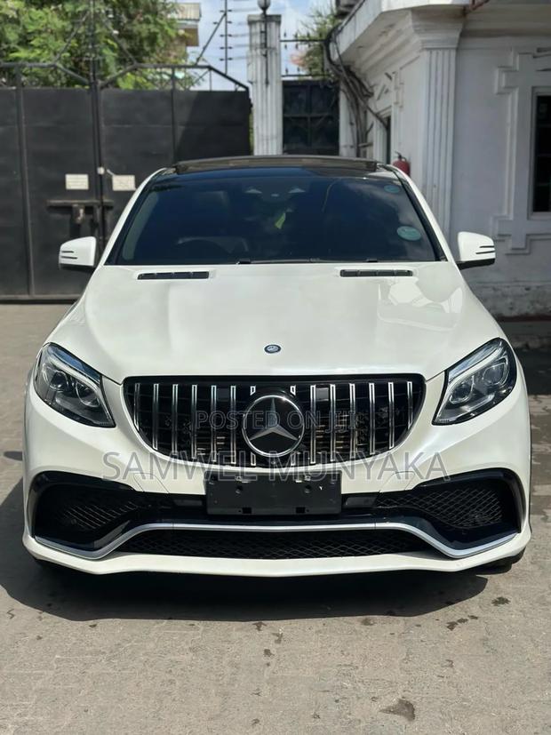 Mercedes-Benz GLE-Class GLE 350d 4MATIC 2017 Pearl