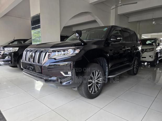 Toyota Land Cruiser Prado 2.8 2018 Black