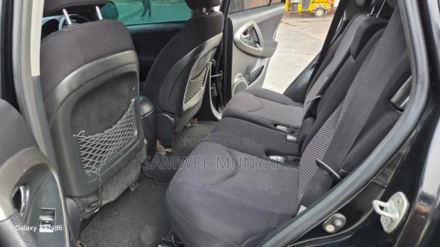 Toyota RAV4 2.5 2010 Black