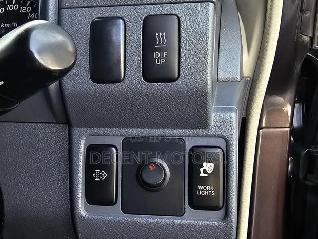Toyota Land Cruiser 4.5 V8 GXR 2018 Gray