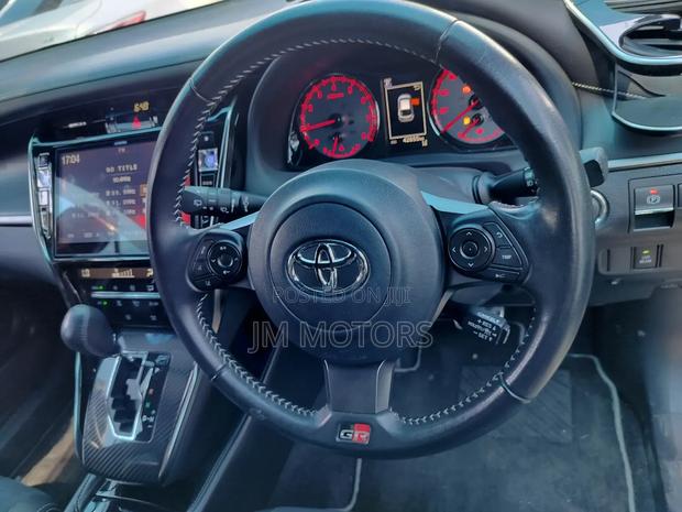 Toyota Harrier 2018 Matt Black