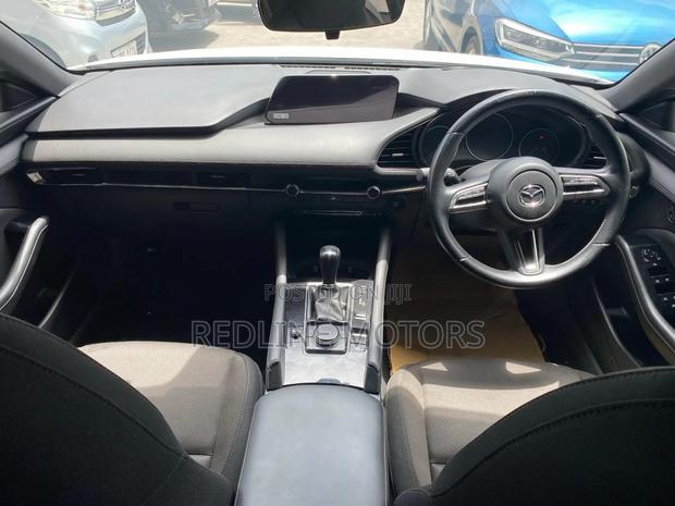 Mazda 3 2019 Pearl