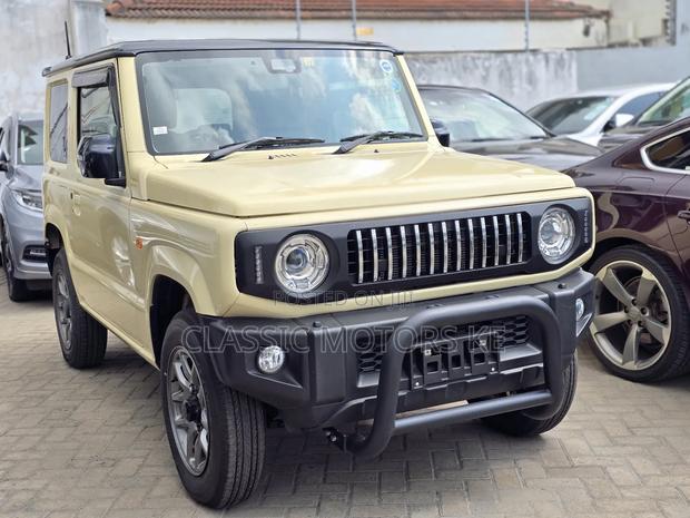 Suzuki Jimny 2019 Yellow