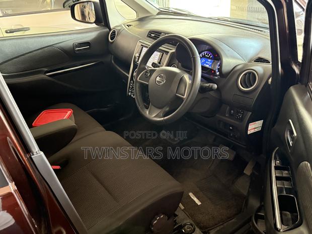 Nissan Dayz Highway Star G AWD 2018 Brown