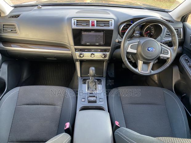 Subaru Legacy 2.5i Sport AWD 2017 Gray