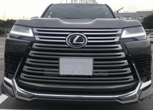 Lexus LX 2024 Green