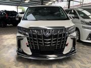 Toyota Alphard 2.5 Petrol AWD 2018 Off white for sale