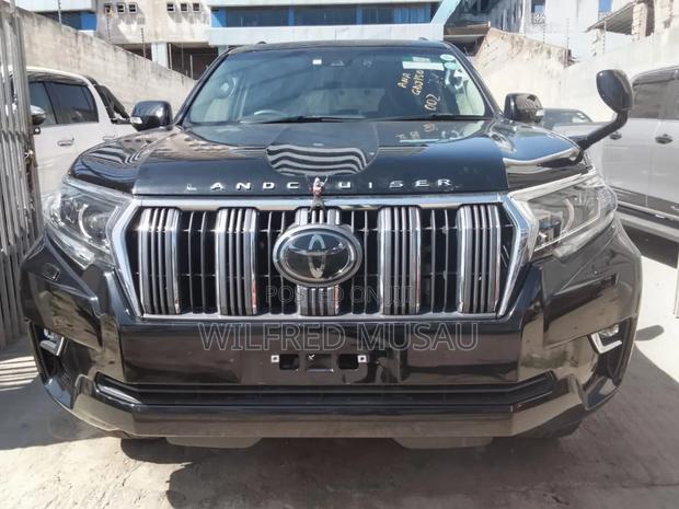 Toyota Land Cruiser Prado 2.8 2018 Black