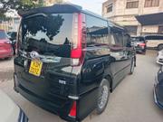 Toyota Noah 1.8 FWD Hybrid (7 seater) 2016 Black for sale