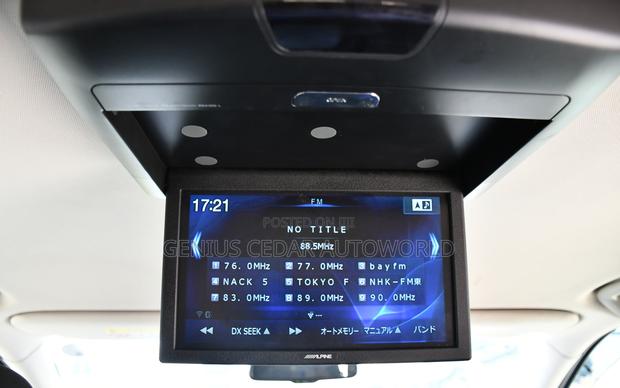 Mitsubishi Outlander 2019 Blue
