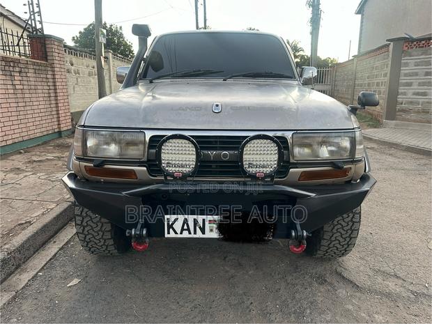Toyota Land Cruiser 80 Wagon 1992 Brown