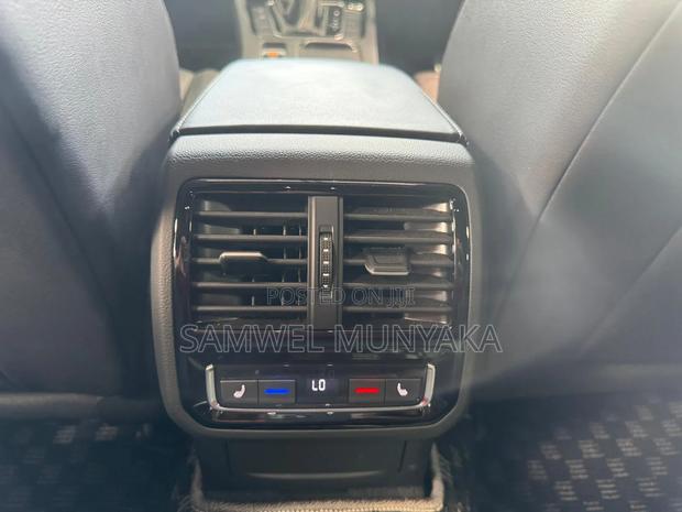 Volkswagen Arteon 2.0T SE R-Line w/20 AWD 4MOTION 2019 Gray
