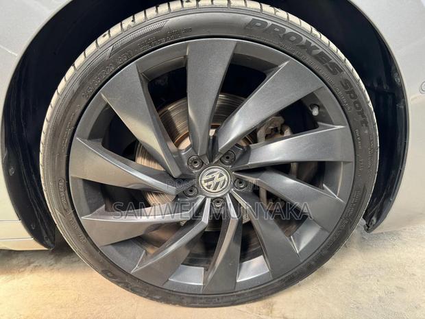 Volkswagen Arteon 2.0T SE R-Line w/20 AWD 4MOTION 2019 Gray