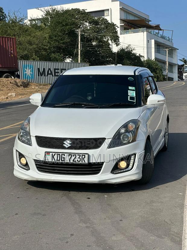 Suzuki Swift 2015 Pearl